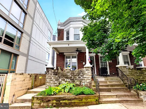 497 Lemonte St, Philadelphia, PA 19128