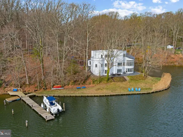 378 Forest Beach Rd, Annapolis, MD 21409