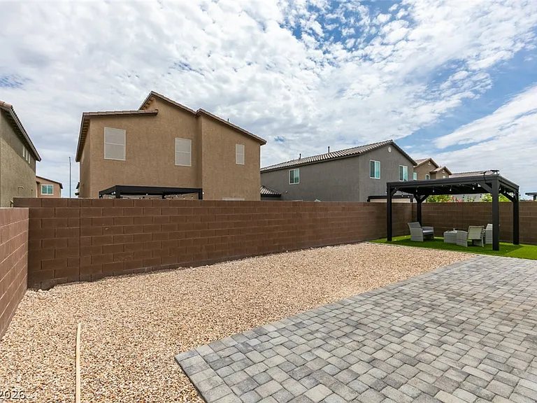 7544 Bronson Bay Ln — Photo 29