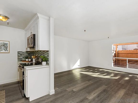 2nd image of 4730 Noyes St APT 113