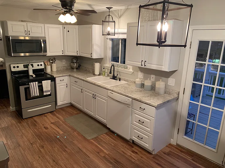 4510 Cambrook Dr — Photo 11