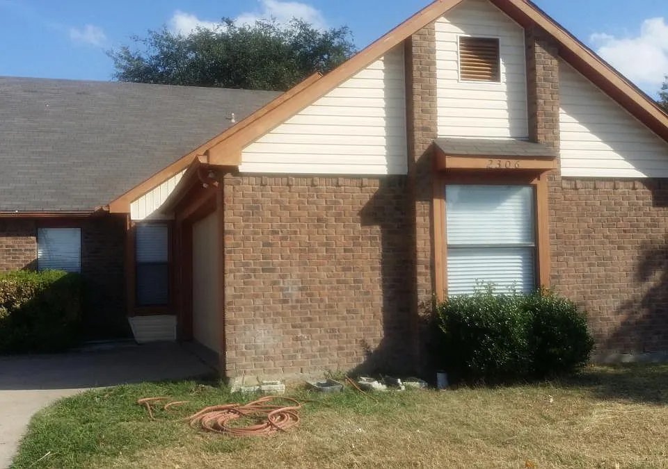 2306 Smoky Hill Rd