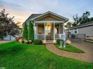 1423 E Granet Ave, Hazel Park, MI 48030