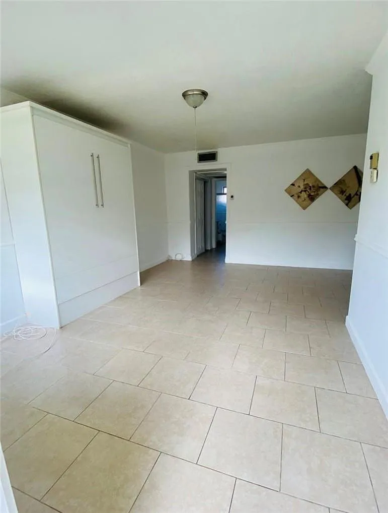 1 bed, 1.0 bath, 640 sqft, $1,790 — Photo 2