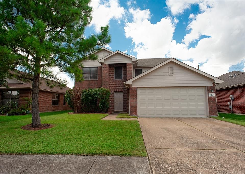 1st image of 10219 Dusty Hollow Ln