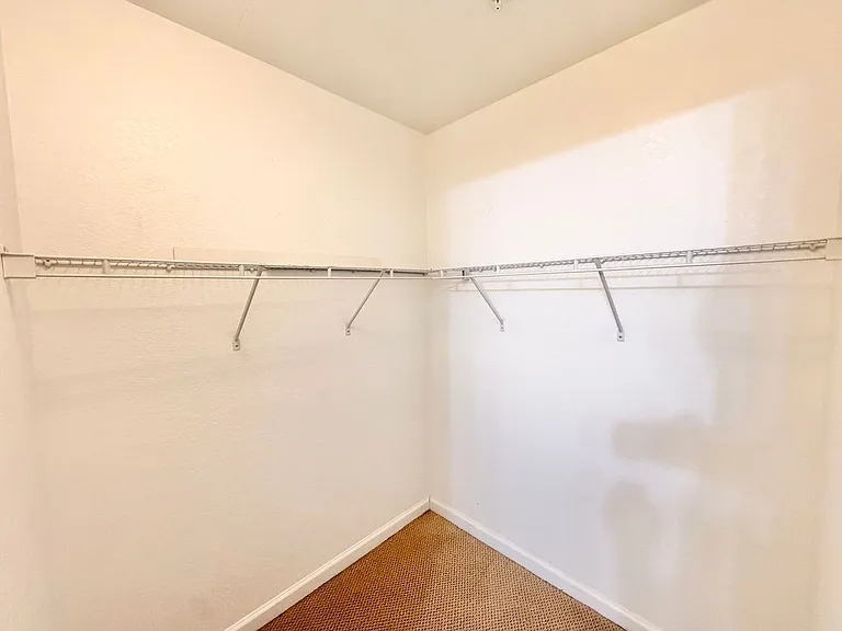 12960 Positano Cir #303 — Photo 19