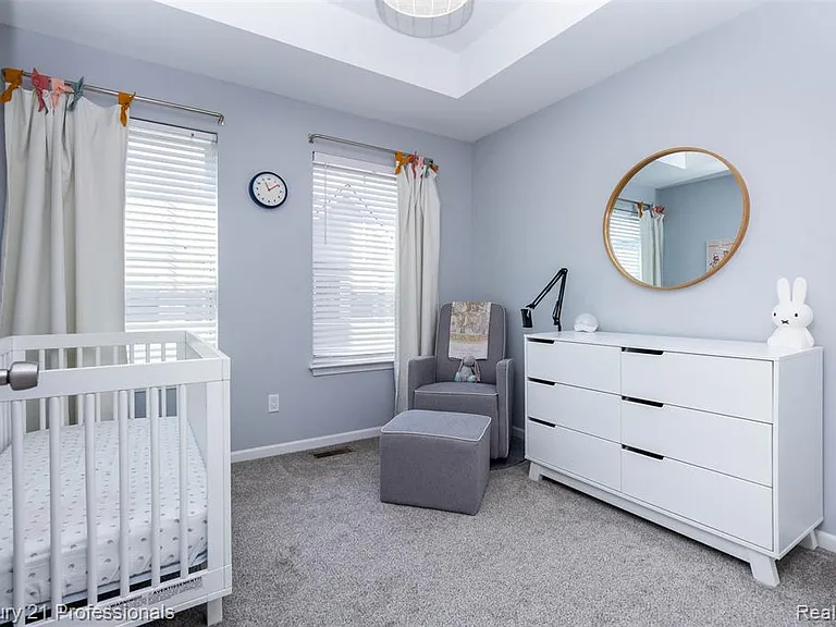 57 Kaprol Dr — Photo 29