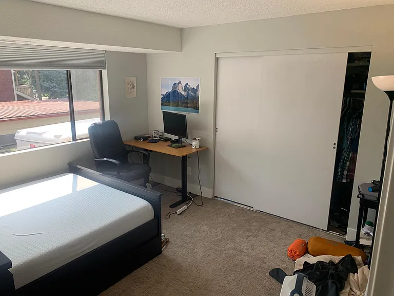 second bedroom