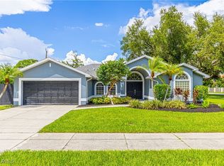 1643 Oakley Ave, Fort Myers, FL 33901
