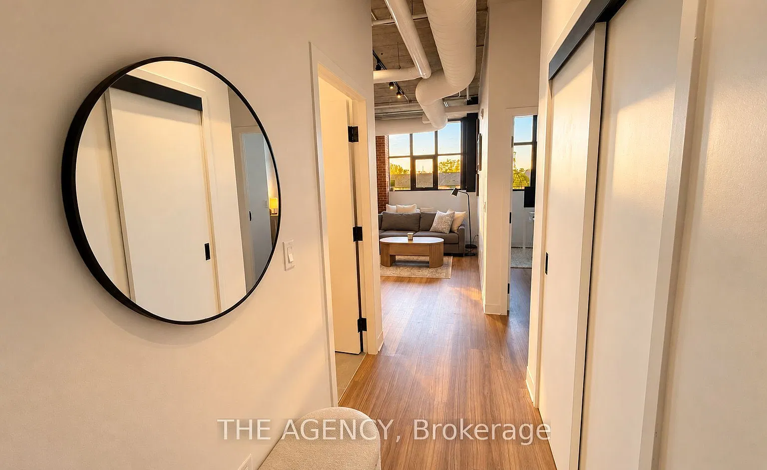 120 Huron St — Photo 4