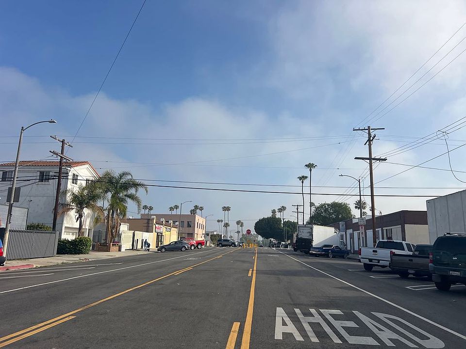 2nd image of 25315 Belle Porte Ave