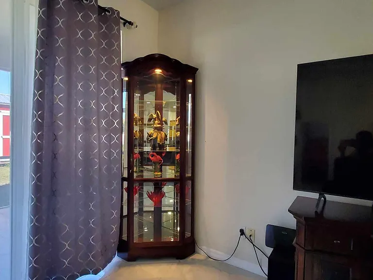 2323 Pan American Blvd — Photo 6