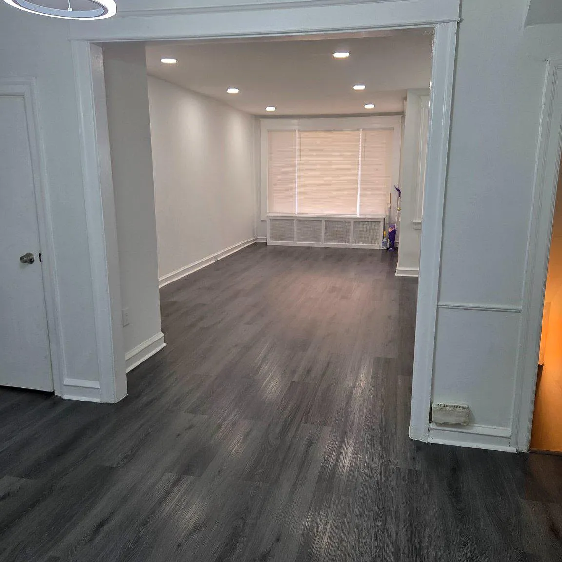 3 bed, 1.0 bath, 1104 sqft, $1,750 — Photo 3