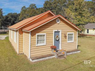 1104 S Walnut St, Loxley, AL 36551