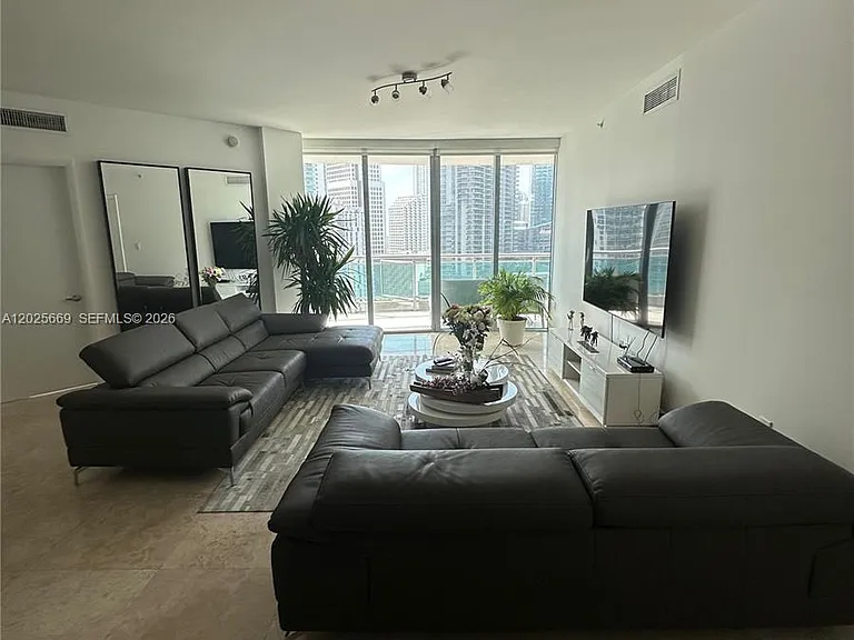 350 S Miami Ave #2302 — Photo 24