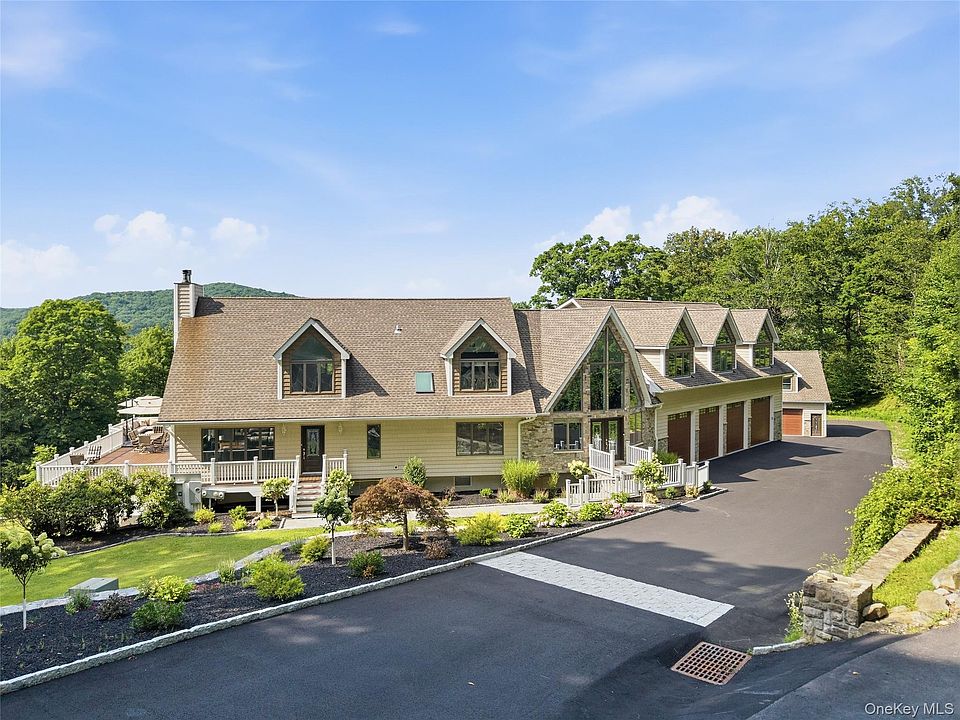1st image of 39 Julia Court