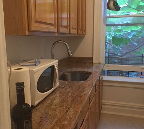 4th image of 493 Washington Ave APT 3