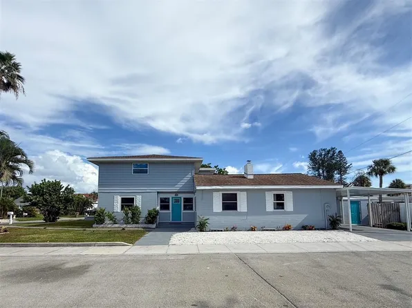 13290 3rd St E, Madeira Beach, FL 33708