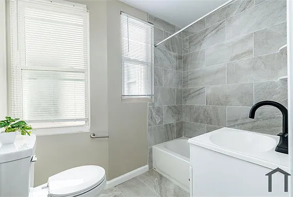 4713 Penn St #E — Photo 17