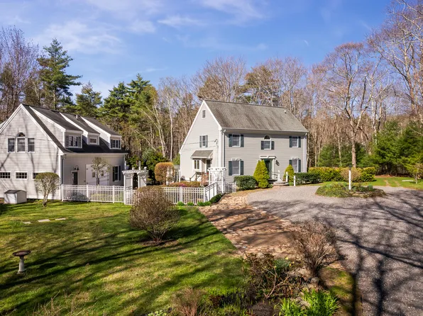 248 Pine Hill Road, York, ME 03902