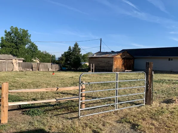 209 2nd Ave, Culver, OR 97734