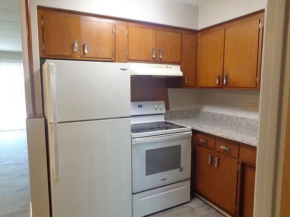 4th image of 9644 S Kedzie Ave APT 2
