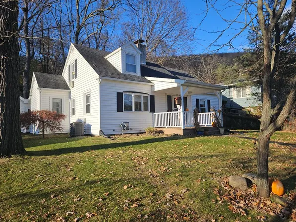 110 Keefe Blvd, Painted Post, NY 14870