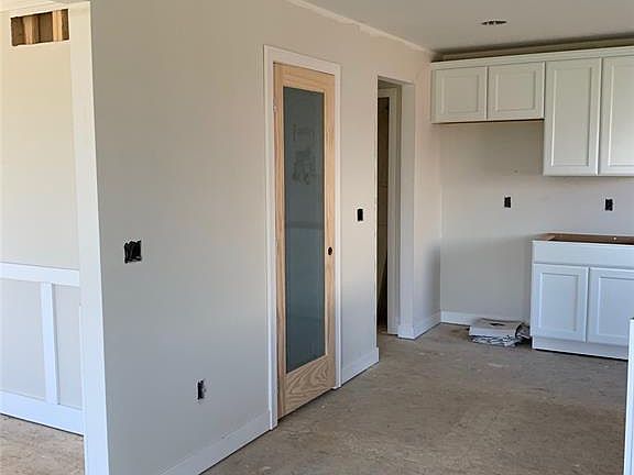 2nd image of 51656 N Enclave Dr