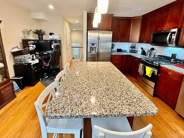 105 Harvey St #105 — Photo 10
