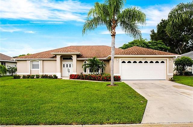 1st image of 22625 Island Lakes Dr