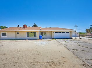 15506 Mondamon Rd, Apple Valley, CA 92307