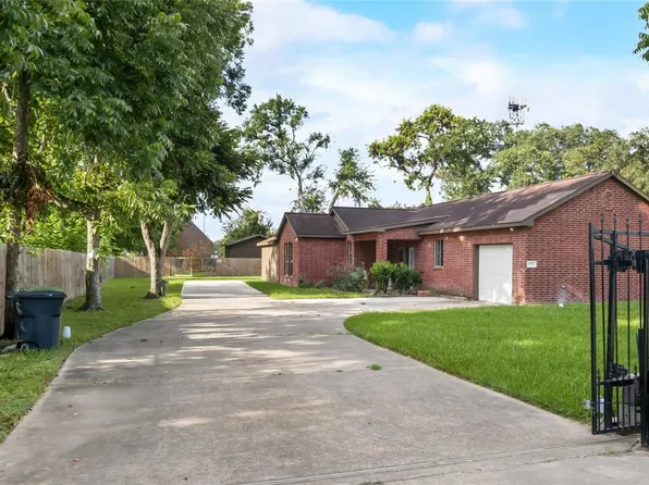 2201 Ellington Street, Houston, TX 77088