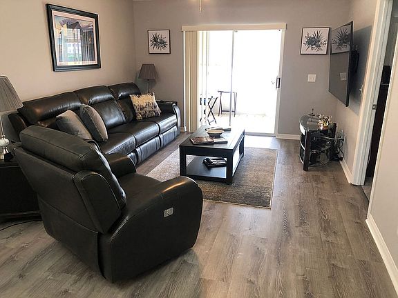4th image of 225 N Grove Isle Cir Unit 225