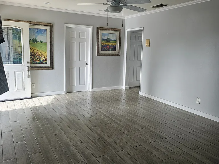 8871 Acacia Ave — Photo 2