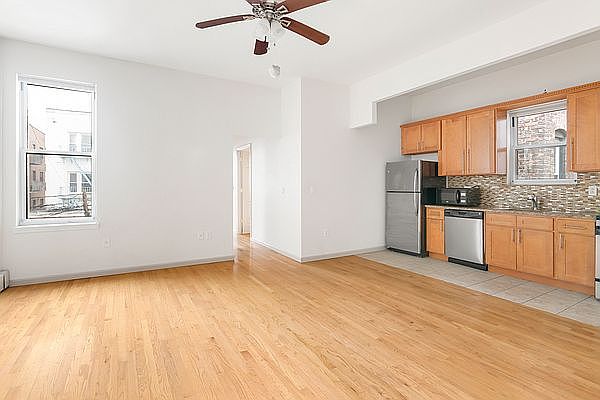 1st image of 25-32 38th St #2B