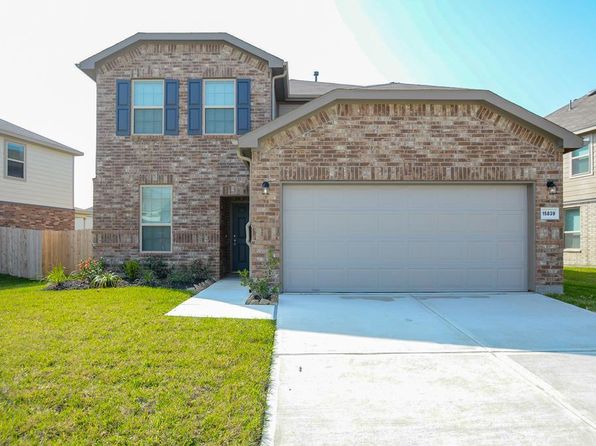 15839 Winter Cypress Way