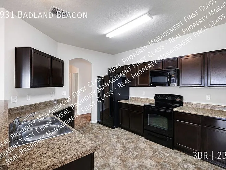 4931 Badland Beacon — Photo 12