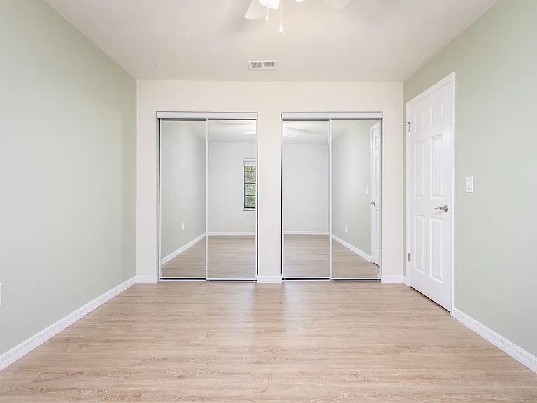 1030 SW 6th Dr #4 — Photo 10