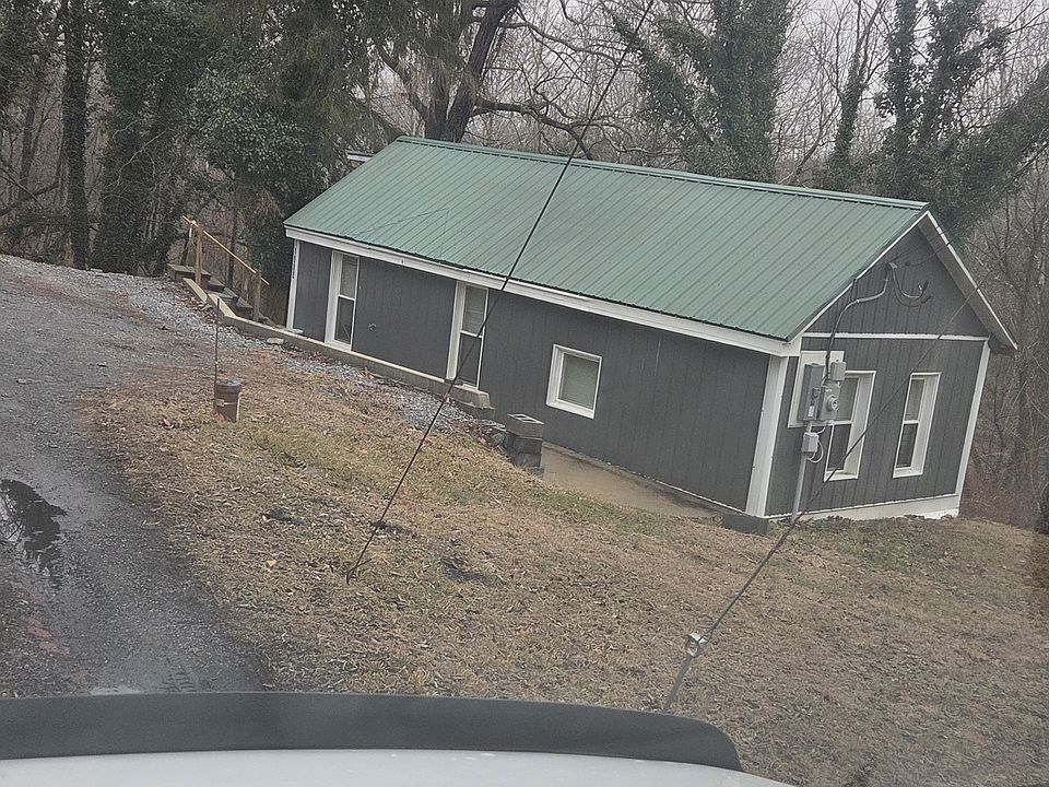 1st image of 11002 Celeste Dr