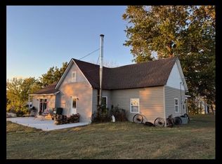 201 Macon St, Callao, MO 63534