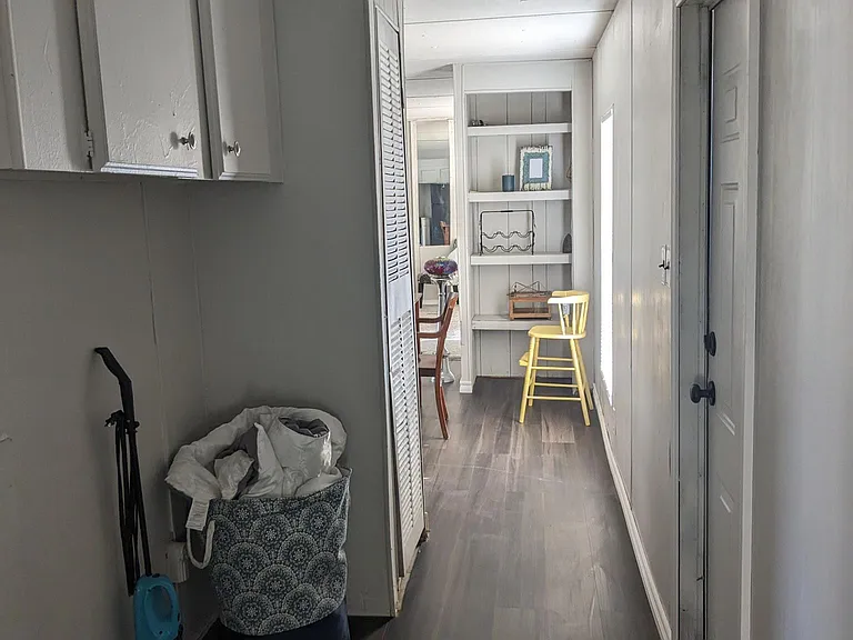 900 N Fretz Ave #10 — Photo 12