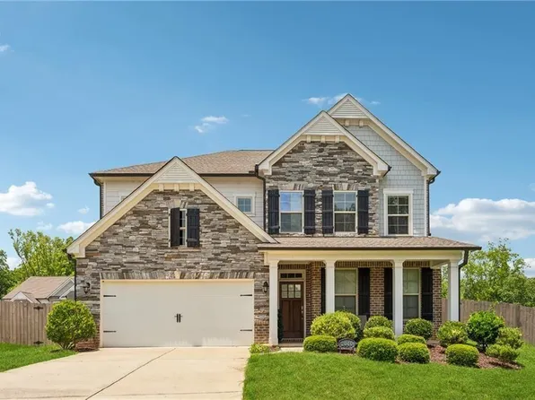 2040 Secretariat Gait Way, Suwanee, GA 30024