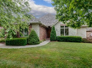 3368 E Bluff Point Dr, Ozark, MO 65721