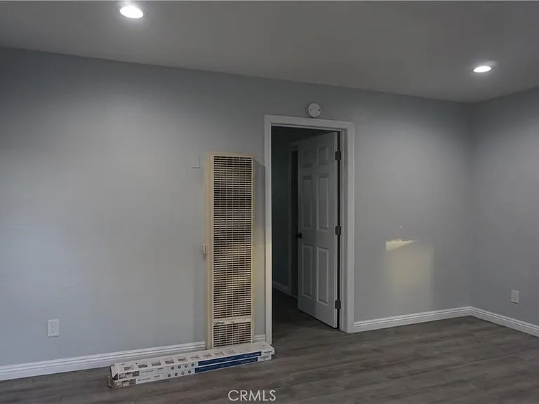 137 W Olive St #3 — Photo 7