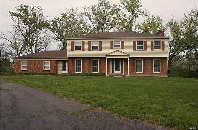 1st image of 1305 Brynnwood Dr