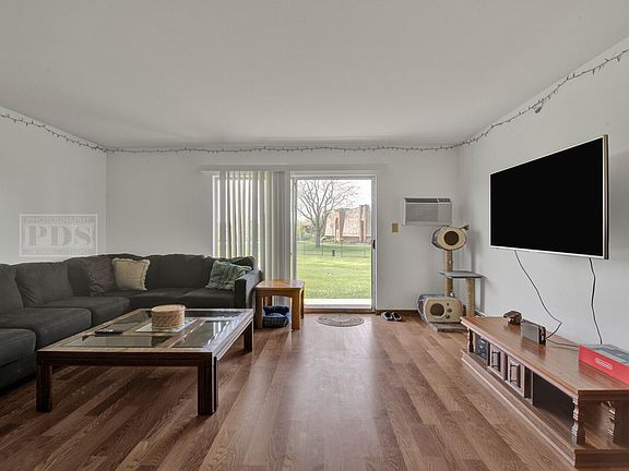2nd image of 7422 Brookdale Dr #1-114