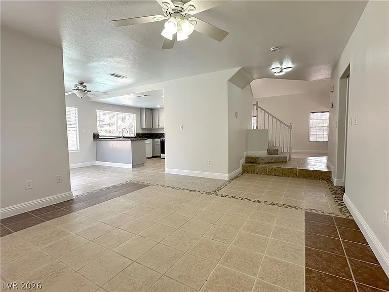 7604 Cruz Bay Ct — Photo 12