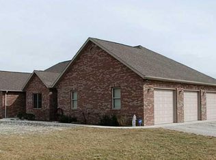 1404 NE Cayuga Trl, Greensburg, IN 47240