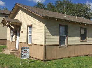 309 9th St, Canyon, TX 79015