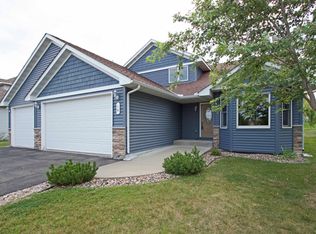 10 Coach Light Dr, Hudson, WI 54016